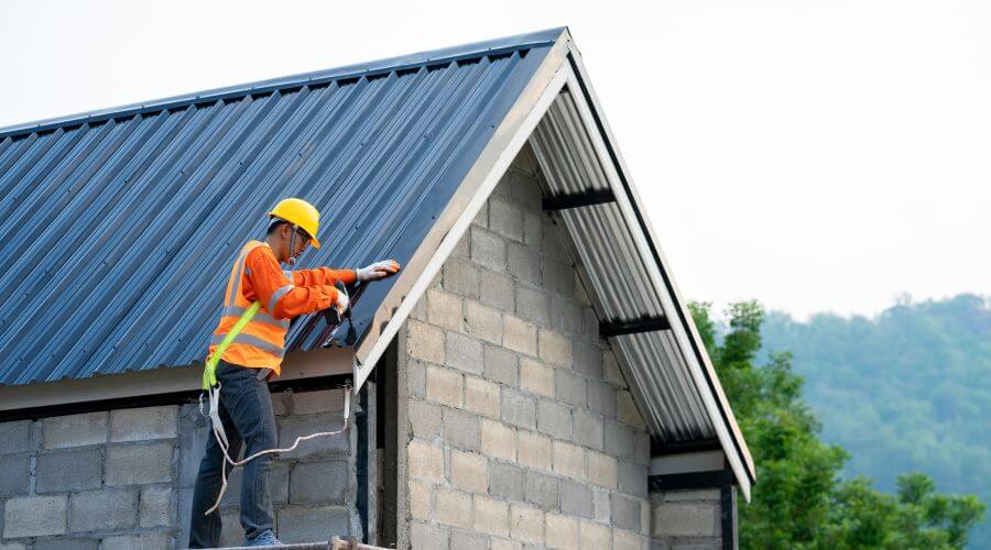 Professional metal roof installation in Mentor, MN